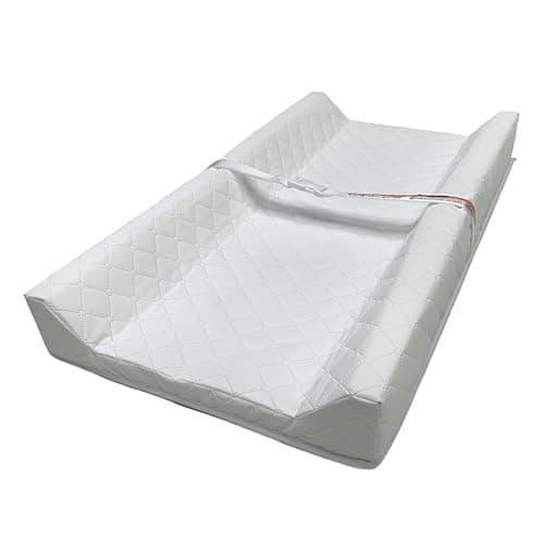 Summer by Ingenuity Contoured Changing Pad – Includes Waterproof Changing Liner and Safety Fastening Strap with Quick-Release Buckle - image 1 of 1