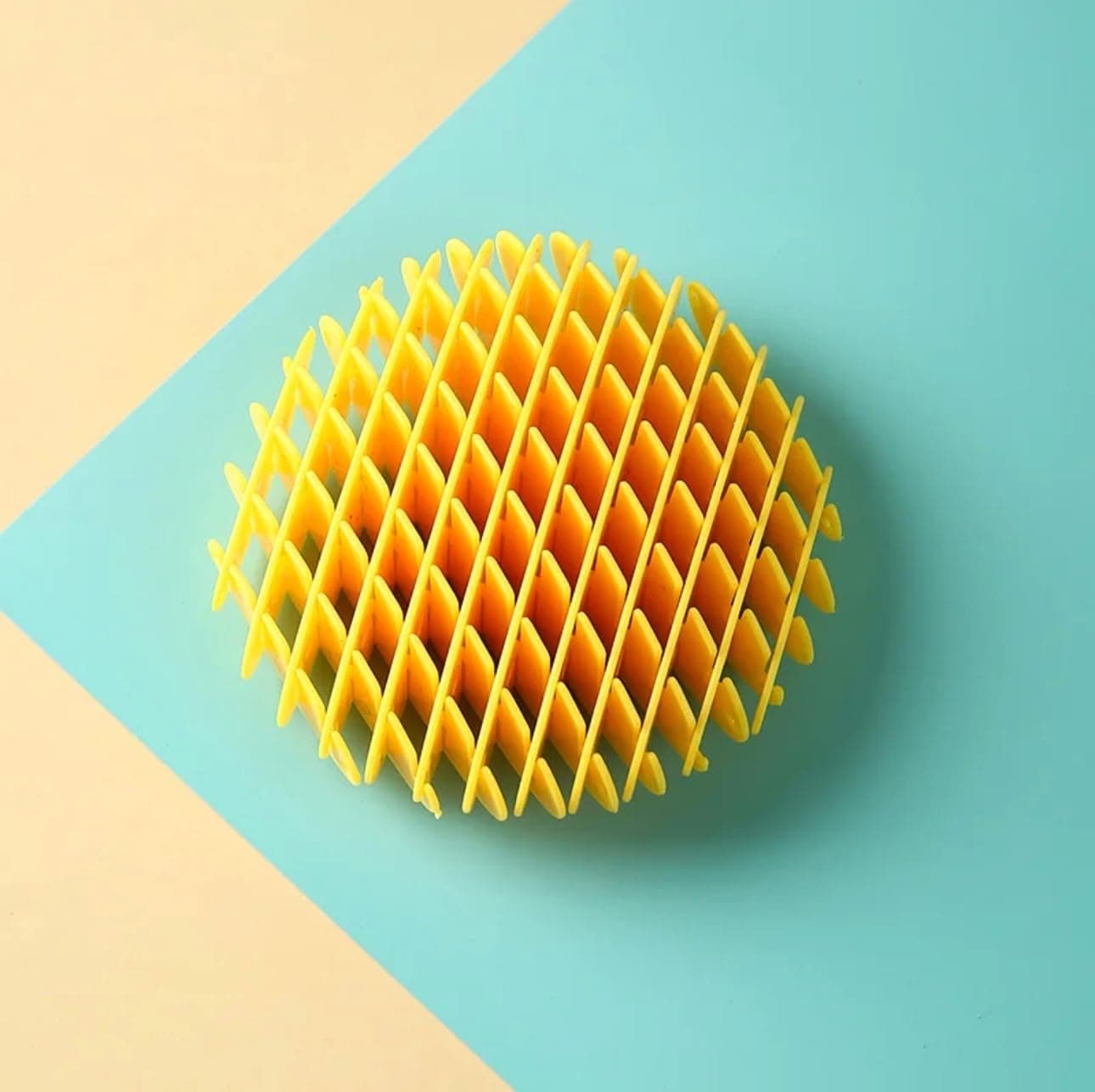 Fidget Worm Toys - Squeeze Fun for Stress Relief and Focus (Yellow)