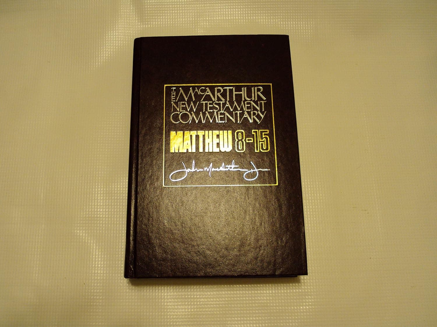 Matthew 8-15: New Testament Commentary (MacArthur New Testament Commentary Series) (Volume 2) - image 1 of 1